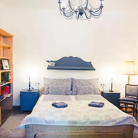 Abonyi Tarkaborju Udvarhaz Apartment